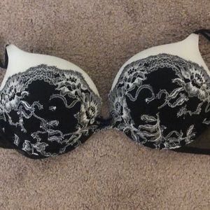 VS BOMBSHELL Plunge Push-up Bra